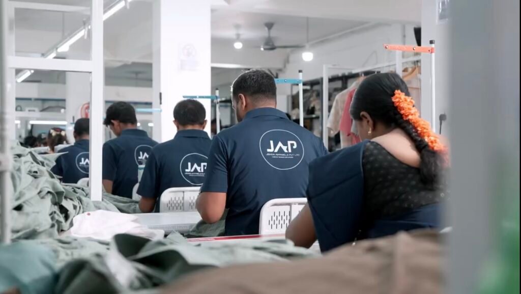 Seamless Garment Manufacturer